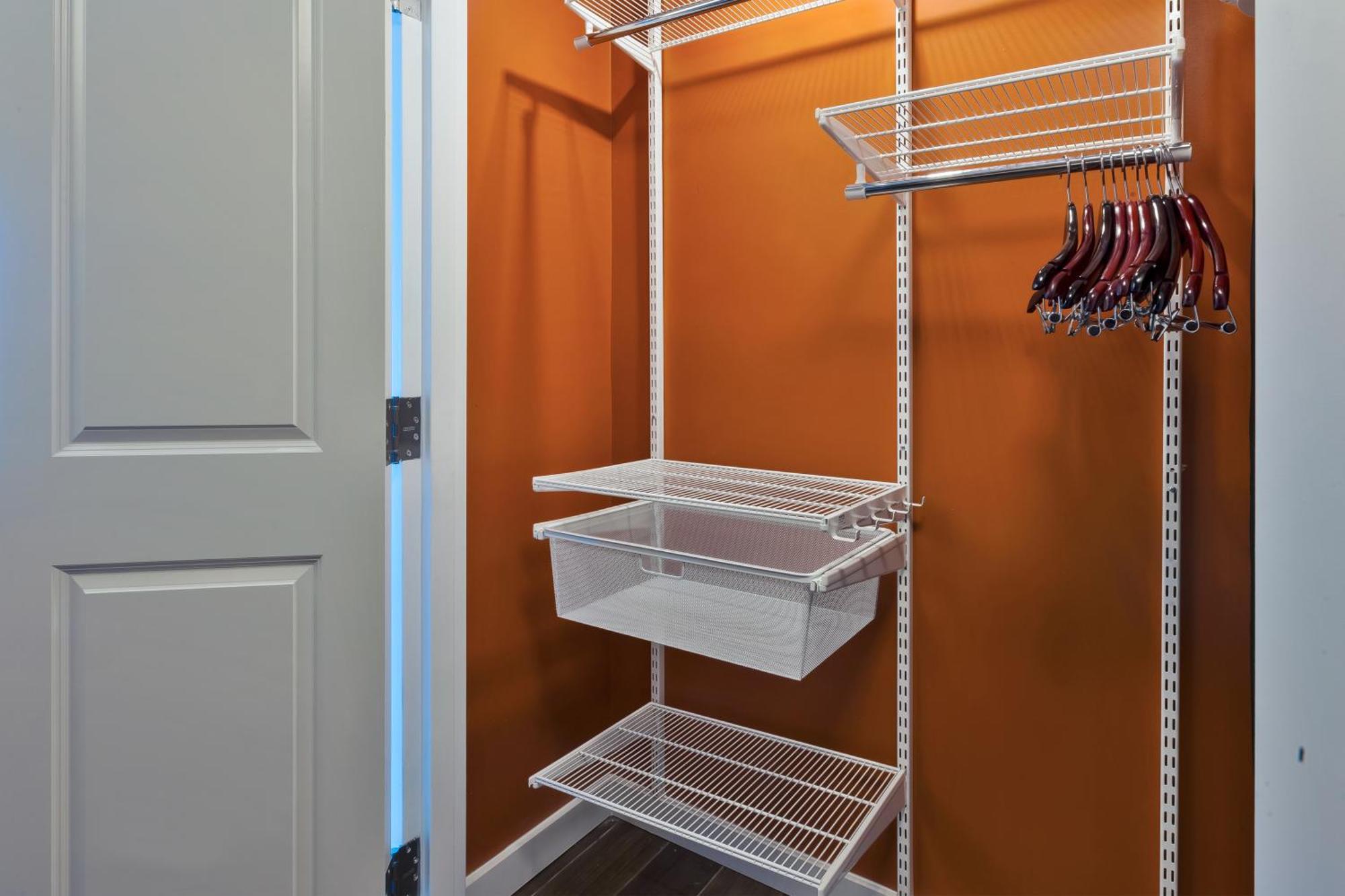 Towneplace Suites By Marriott Grand Rapids Airport Southeast Eksteriør billede